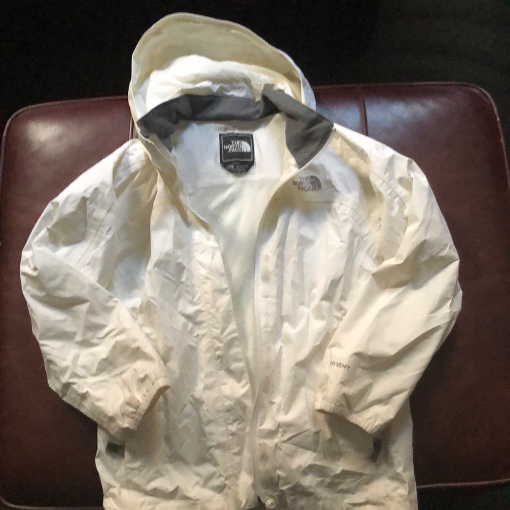 Girls North Face Hyvent rain jacket